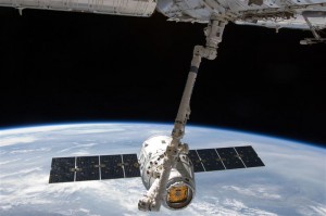 Dragon sulla ISS